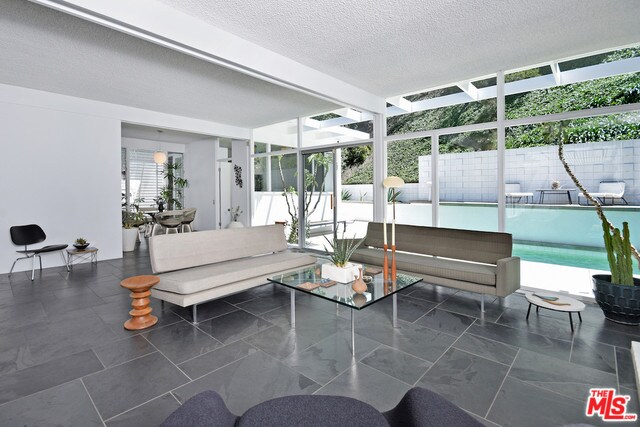 Building Photo - 3433 Shernoll Pl