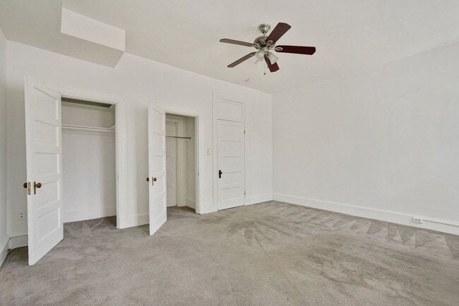 Building Photo - Professionally Managed// 3 Bedroom 2 Bathroom Condo // Kalorama/Dupont Circle// 1 Parking Spot In...