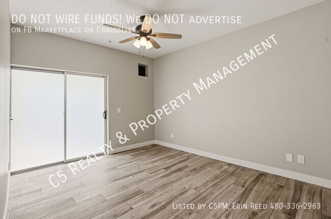 Building Photo - 1111 W University Dr