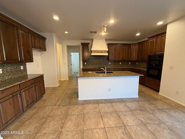 Building Photo - 1709 S Constellation Way