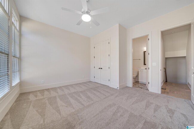 Building Photo - 1972 Blackridge Rd