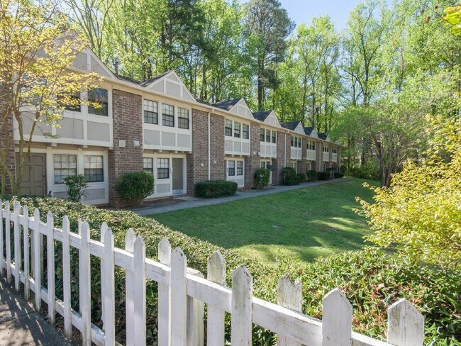Building Photo - zMount Gilead