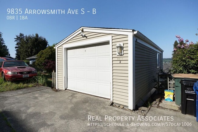 Building Photo - 9835 Arrowsmith Ave S