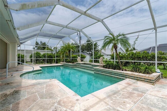 Building Photo - 23420 Peachland Blvd