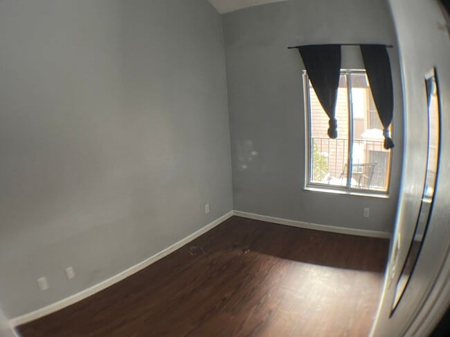 Building Photo - AVAILABLE NOW! Upgraded 2-Bed, 2-Bath Cond...