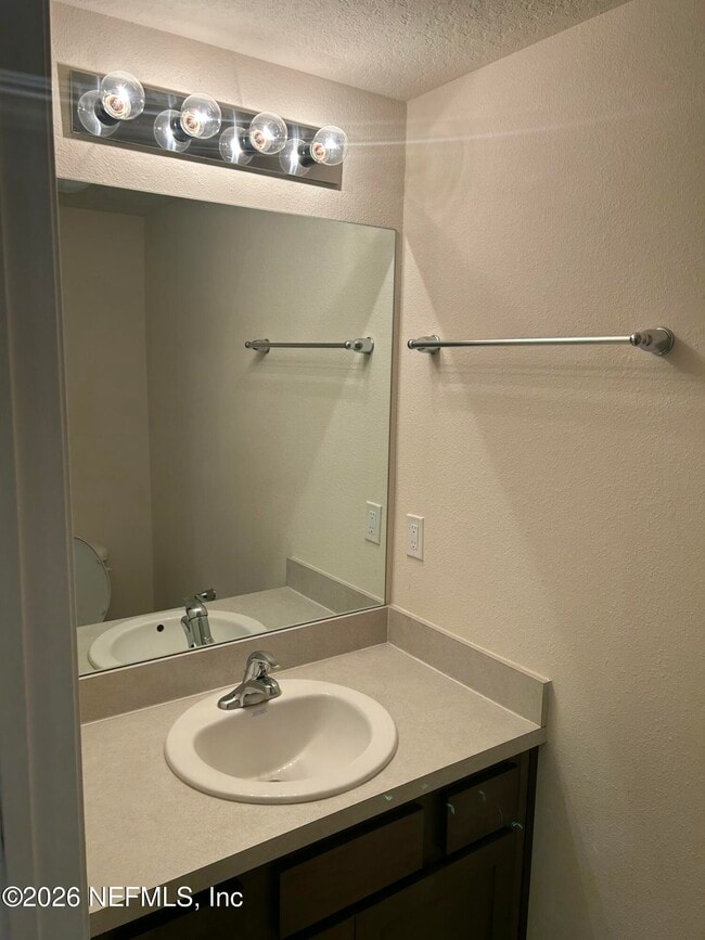 Building Photo - 911 Capitol Pkwy