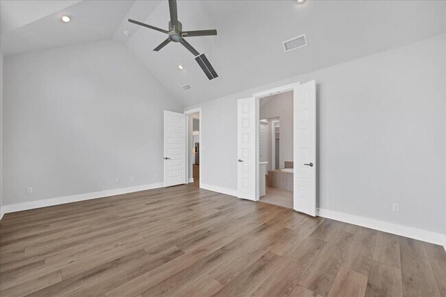 Building Photo - 1400 Mulberry Oak Ln