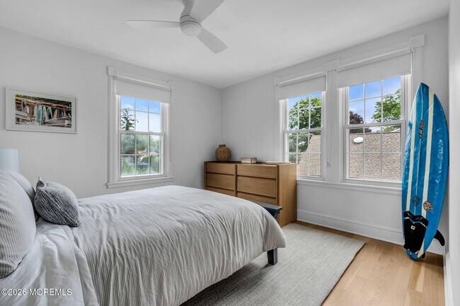 Building Photo - 206 Brighton Ave