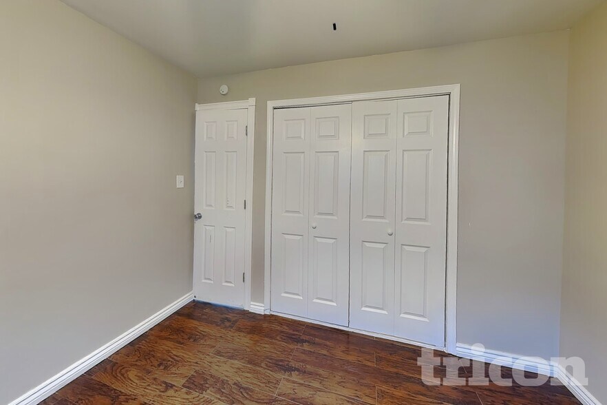 Building Photo - 15202 Highland Ave