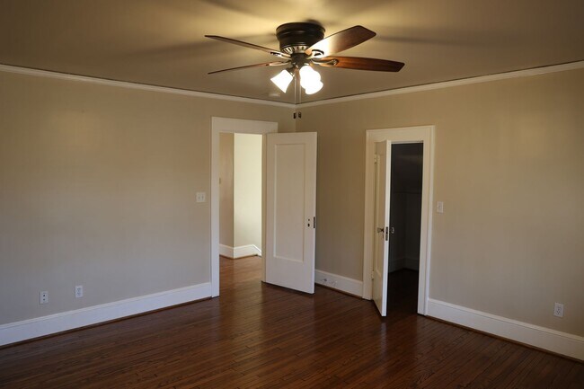 Building Photo - Stunning Historic Estate + In Ground Pool + Private Carriage House + Chef's Kitchen + Two Car Garage