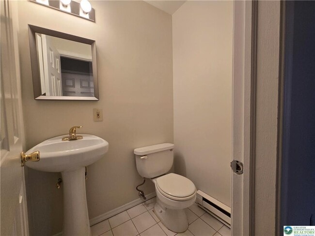 Building Photo - 1223 N Albright Ave