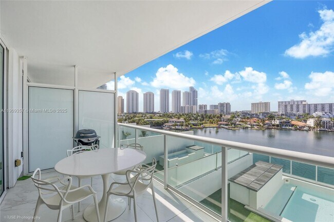 Building Photo - 400 Sunny Isles Blvd