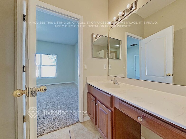 Building Photo - 7557 Rex Hill Trail