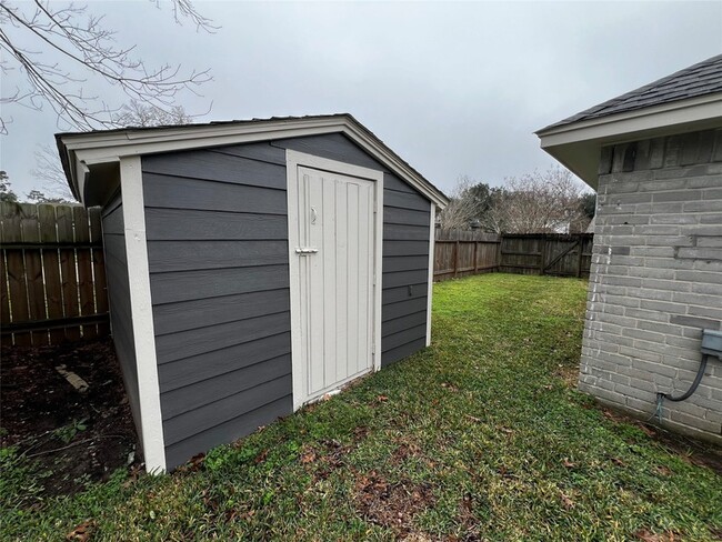 Building Photo - 19819 Dawn Mist Dr