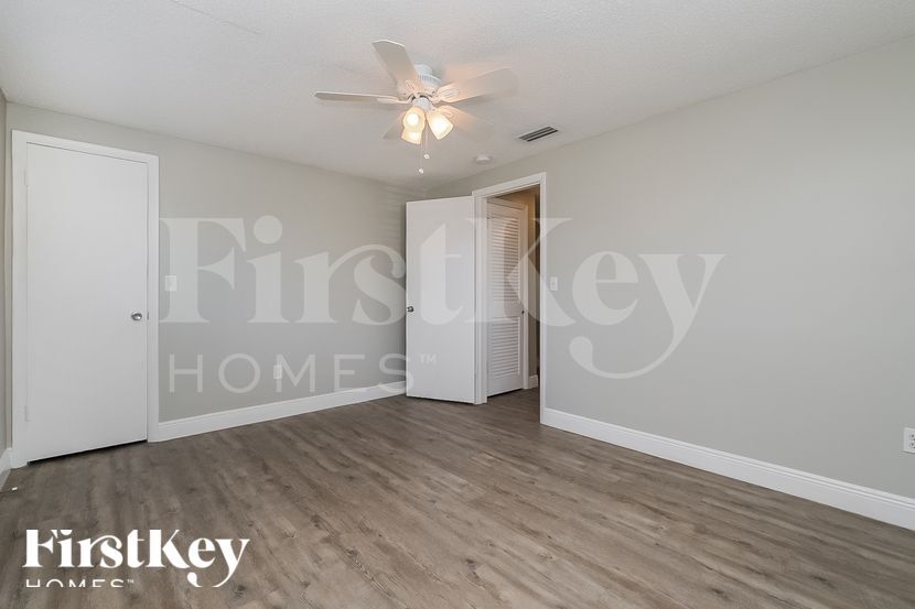Building Photo - 3641 Windham Dr