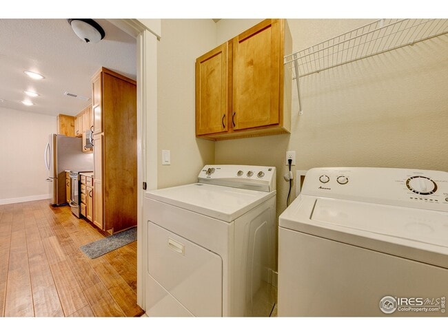 Building Photo - 4662 Hahns Peak Dr