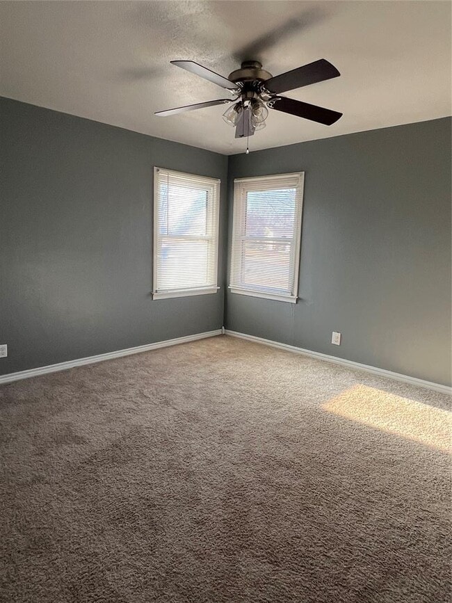 Building Photo - 1724 N Lee St