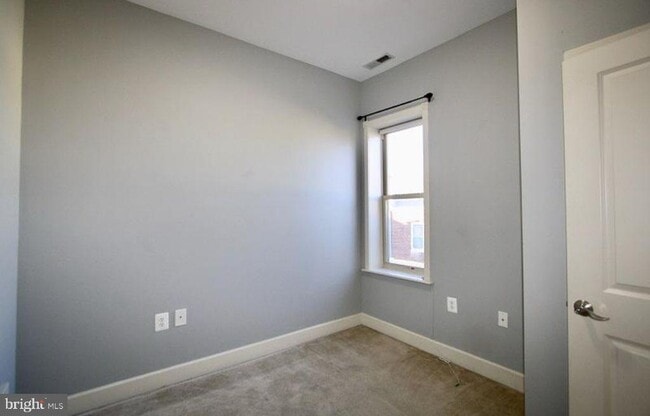 Building Photo - 523 Florida Ave NW
