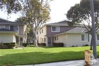 Building Photo - 2612 Victoria Ave