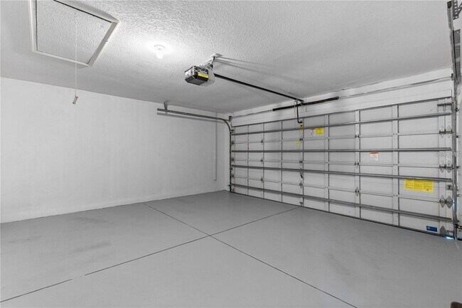 Building Photo - 3915 Fonsica Ave