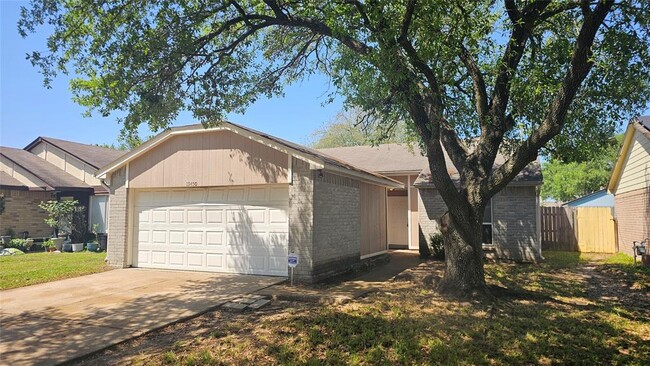Primary Photo - 19450 Cypress River Dr