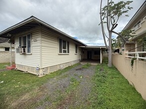 Building Photo - 87-238-238 Farrington Hwy