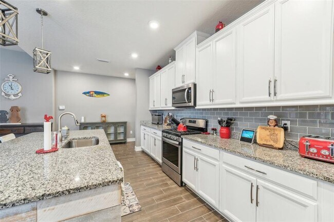 Building Photo - 6028 Milestone Dr