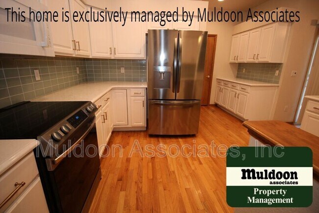 Building Photo - 3389 Magellans Eagle Dr