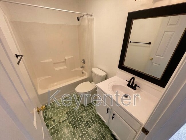 Building Photo - 7054 Yellow Oak Ln