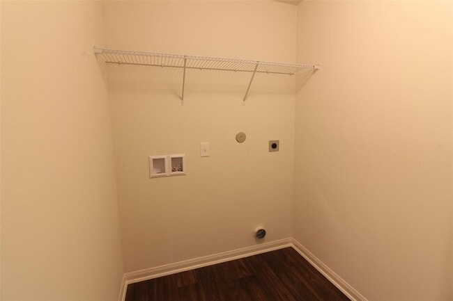 Building Photo - 8202 Sandy Sea Rd