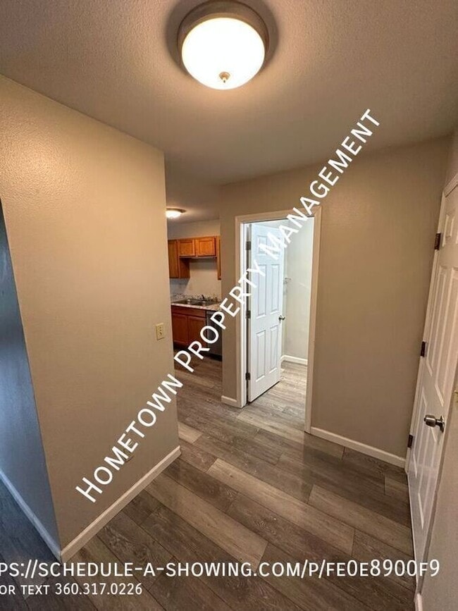 Building Photo - 16317 Birkland St SE