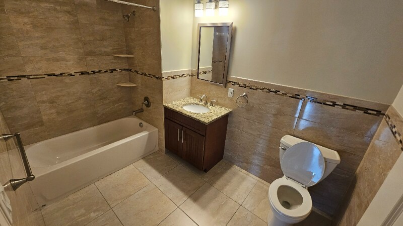 Building Photo - 115 Bruen St