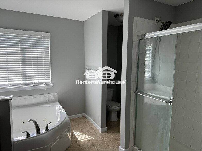 Building Photo - 78 Fountainview Dr