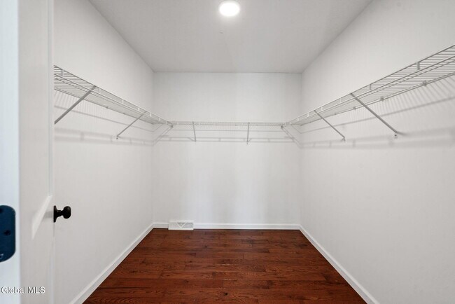 Building Photo - 30 Dick Lynch Rd