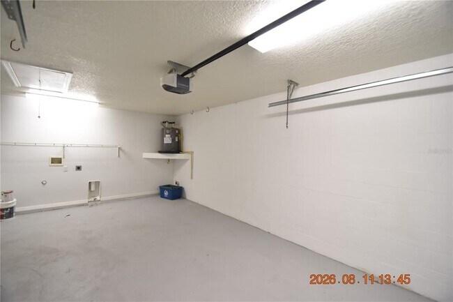 Building Photo - 7413 Canterbury St