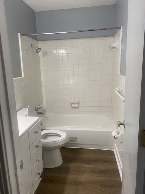 Guest bathroom - 1965 Flowers Dr
