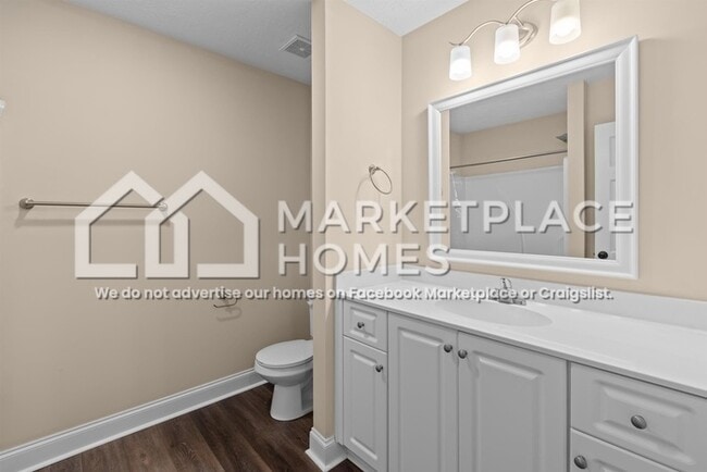 Building Photo - 130 Downsbury Rd