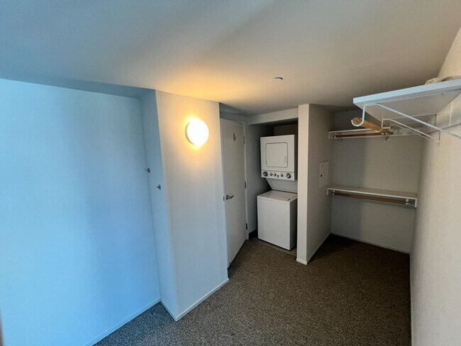 Building Photo - Reno Rental Finders- 255 N. Sierra Street #1908