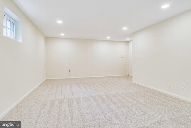 Building Photo - 4809 Tabard Pl