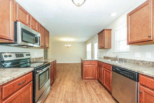 Building Photo - 639 Big Hurricane Dr