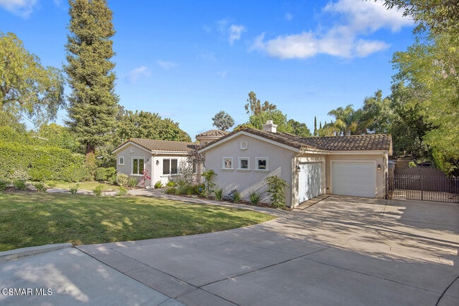 Building Photo - 758 Camino Dos Rios