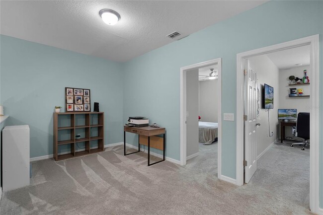 Building Photo - 15691 Willow Arbor Cir