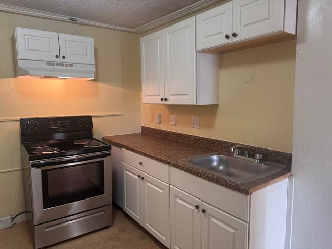 Building Photo - 20 Washington Ave