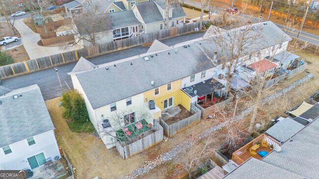 Building Photo - 2858 Spring Villa Ln