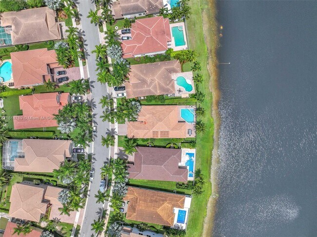 Building Photo - 1737 Harbor View Cir