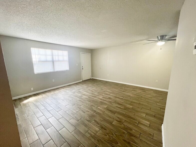 Building Photo - 12406 Orange Blossom Oak Pl