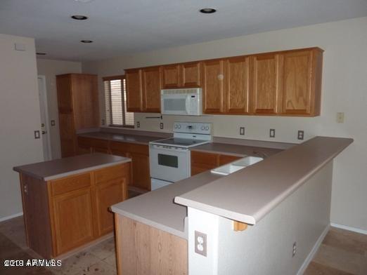 Building Photo - 1266 W Kingbird Dr