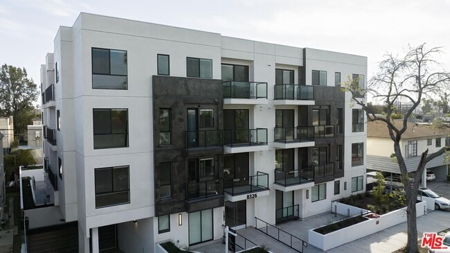 Building Photo - 8326 Blackburn Ave