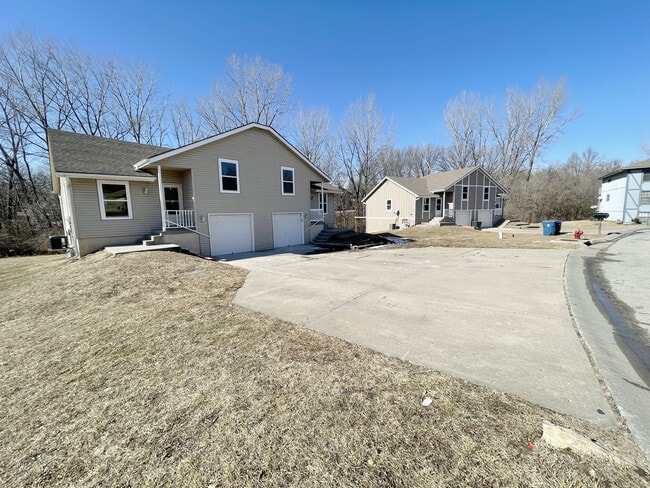 Building Photo - 7104 Orchard Ct