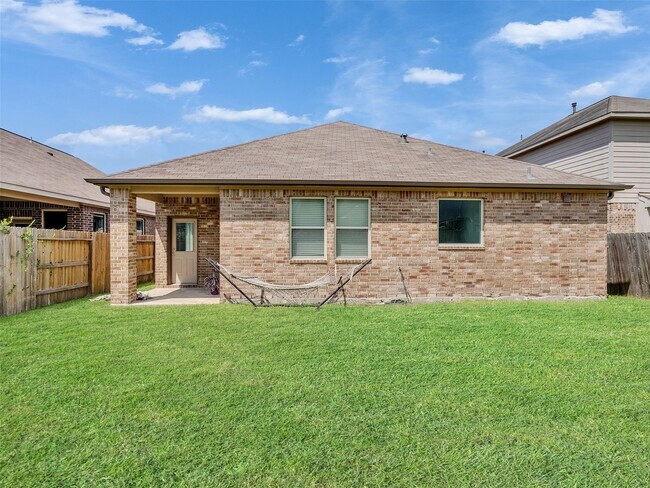 Building Photo - 10026 Thicket Park Ln